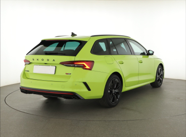 Škoda Octavia - 2025