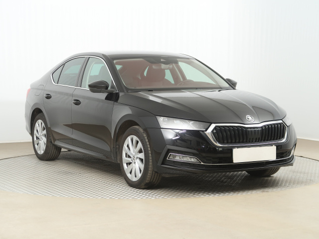 Škoda Octavia 2023