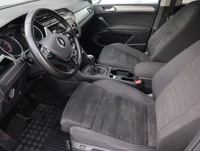 Volkswagen Touran - 2022