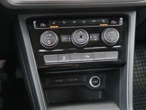 Volkswagen Touran - 2022