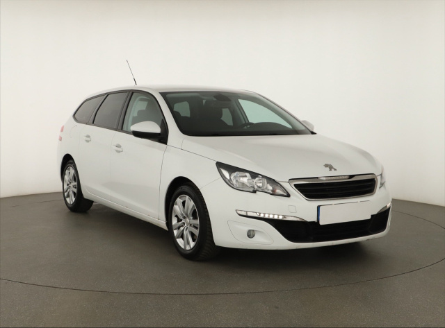 Peugeot 308 2016