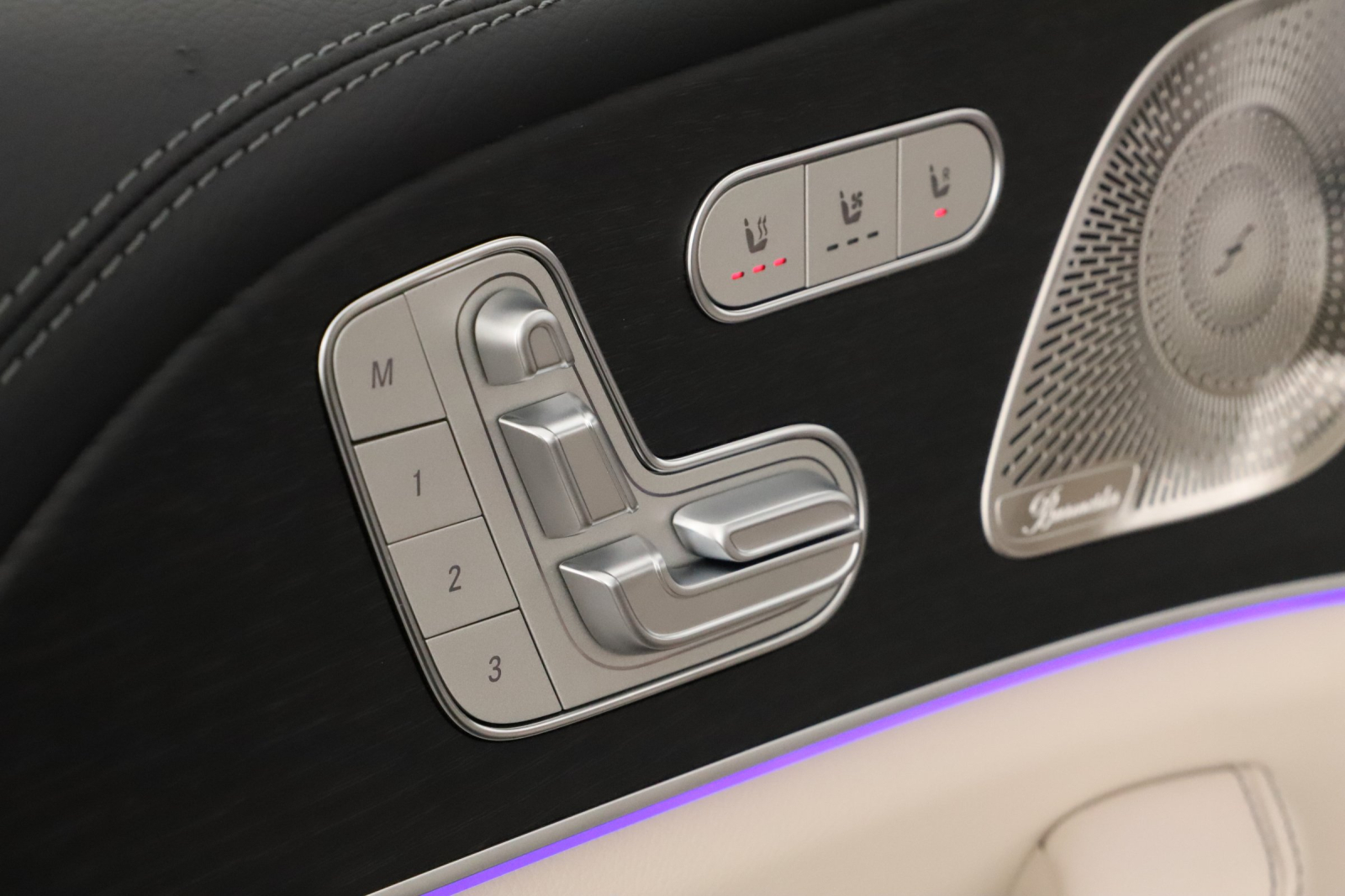 Mercedes-Benz GLS - 2025