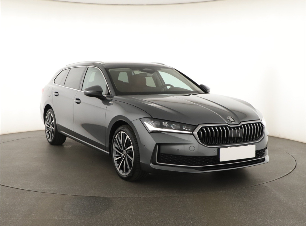 Škoda Superb Combi