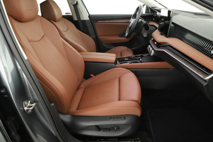 Škoda Superb, 2025