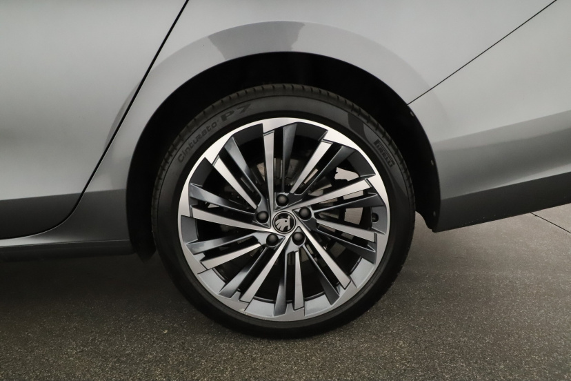 Škoda Superb, 2025