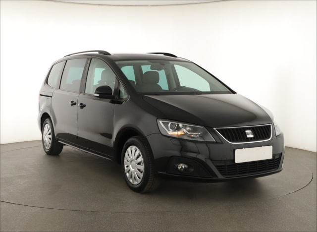 Seat Alhambra, 2013