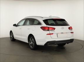 Hyundai i30 - 2023