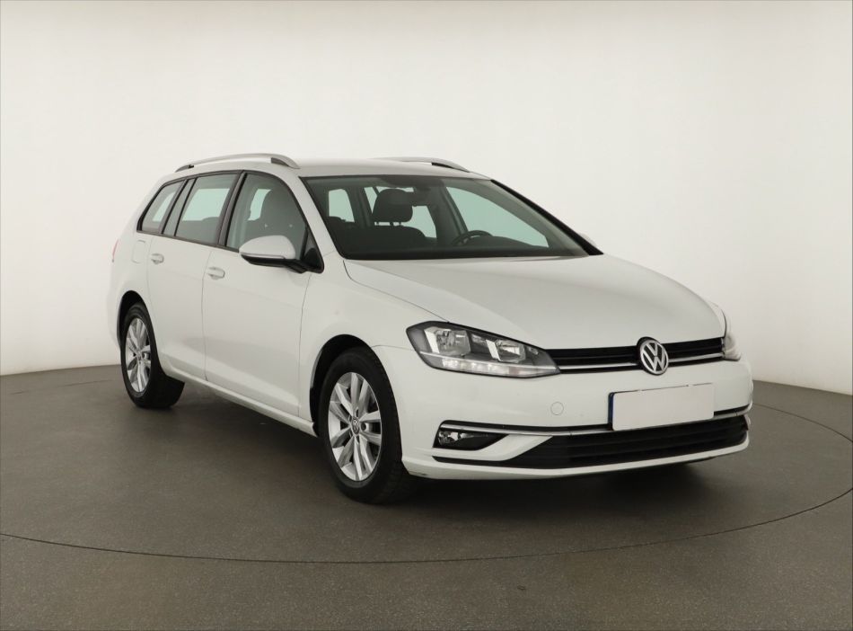 Volkswagen Golf - 2017