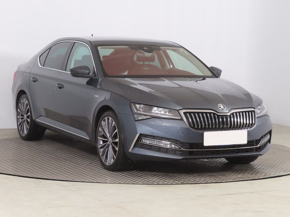 Skoda Superb - 2022