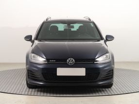 Volkswagen Golf - 2016