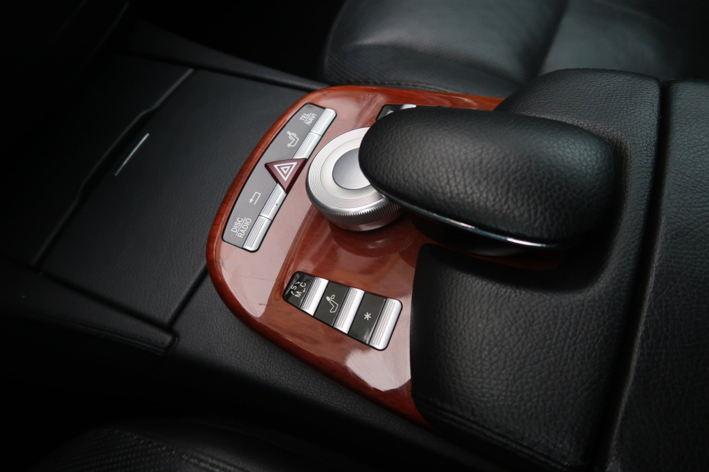 Mercedes-Benz S