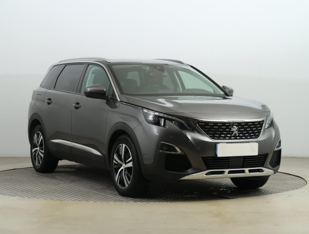 Peugeot 5008 2020