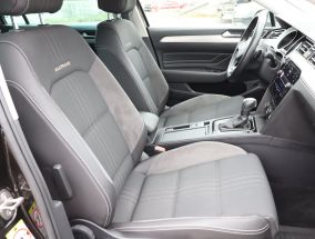 Volkswagen Passat - 2020
