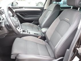 Volkswagen Passat - 2020