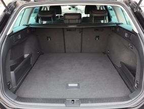 Volkswagen Passat - 2020