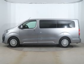 Peugeot Traveller - 2020
