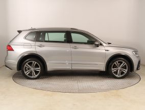 Volkswagen Tiguan Allspace - 2021