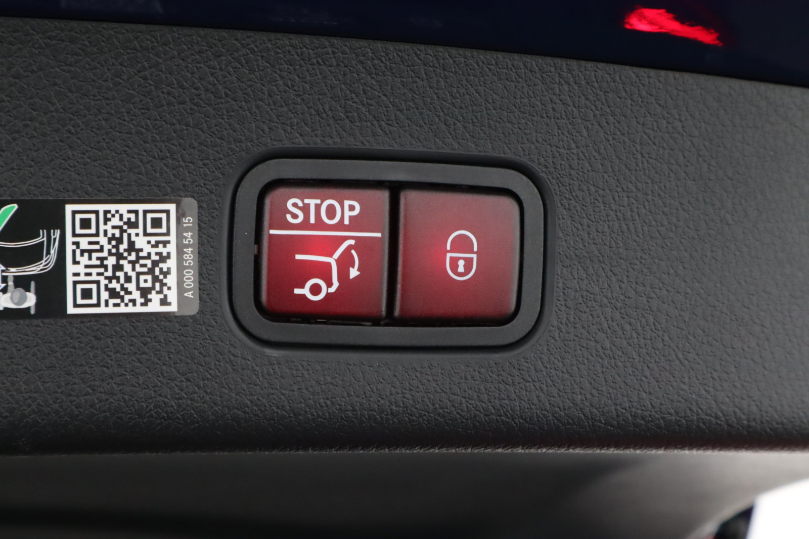 Mercedes-Benz GLC - 2025