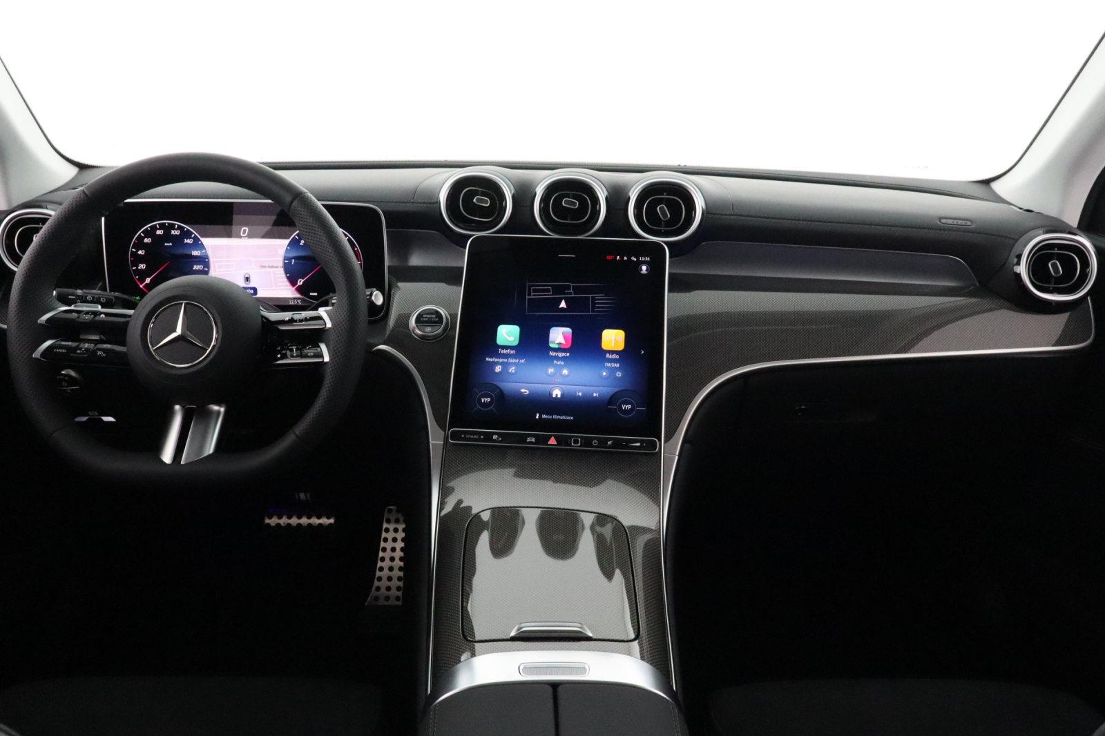 Mercedes-Benz GLC - 2025