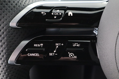 Mercedes-Benz GLC - 2025