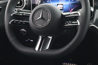 Mercedes-Benz GLC - 2025