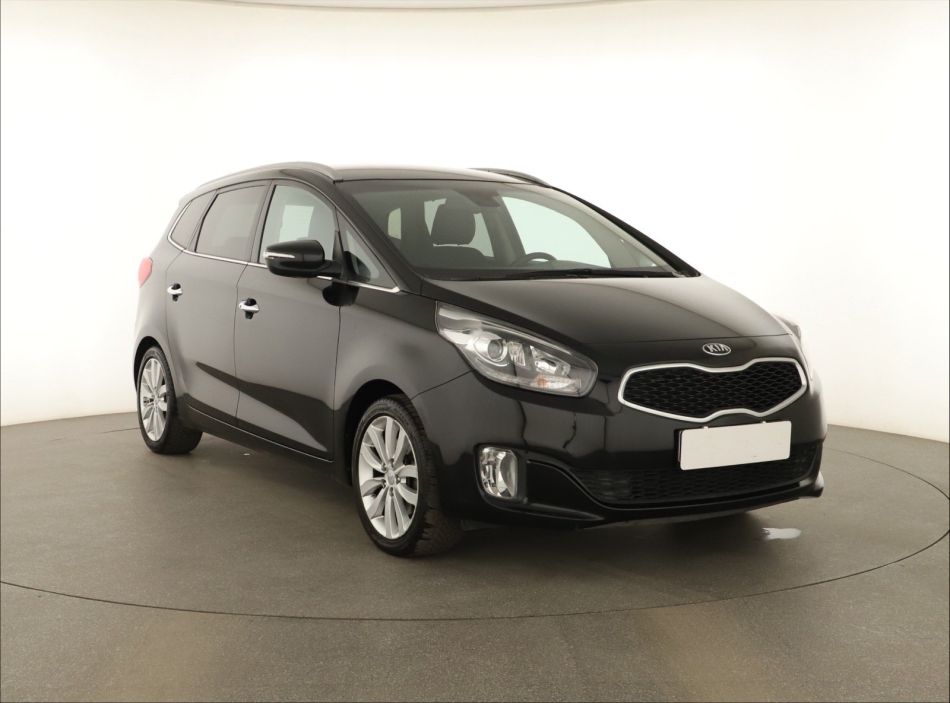 Kia Carens - 2016