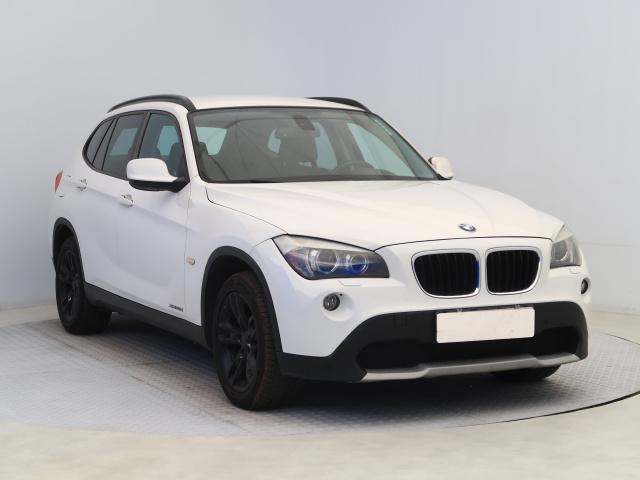 BMW X1 2011