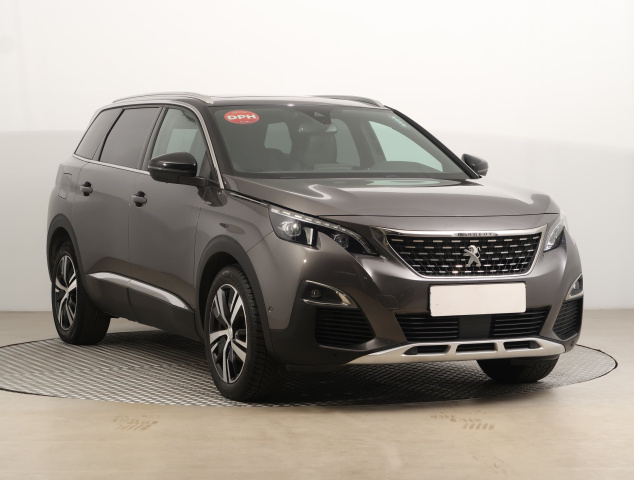 Peugeot 5008 2020