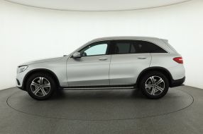 Mercedes-Benz GLC - 2016