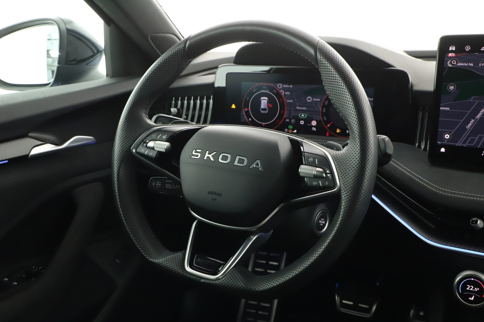Škoda Superb - 2025