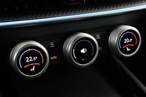 Škoda Superb - 2025