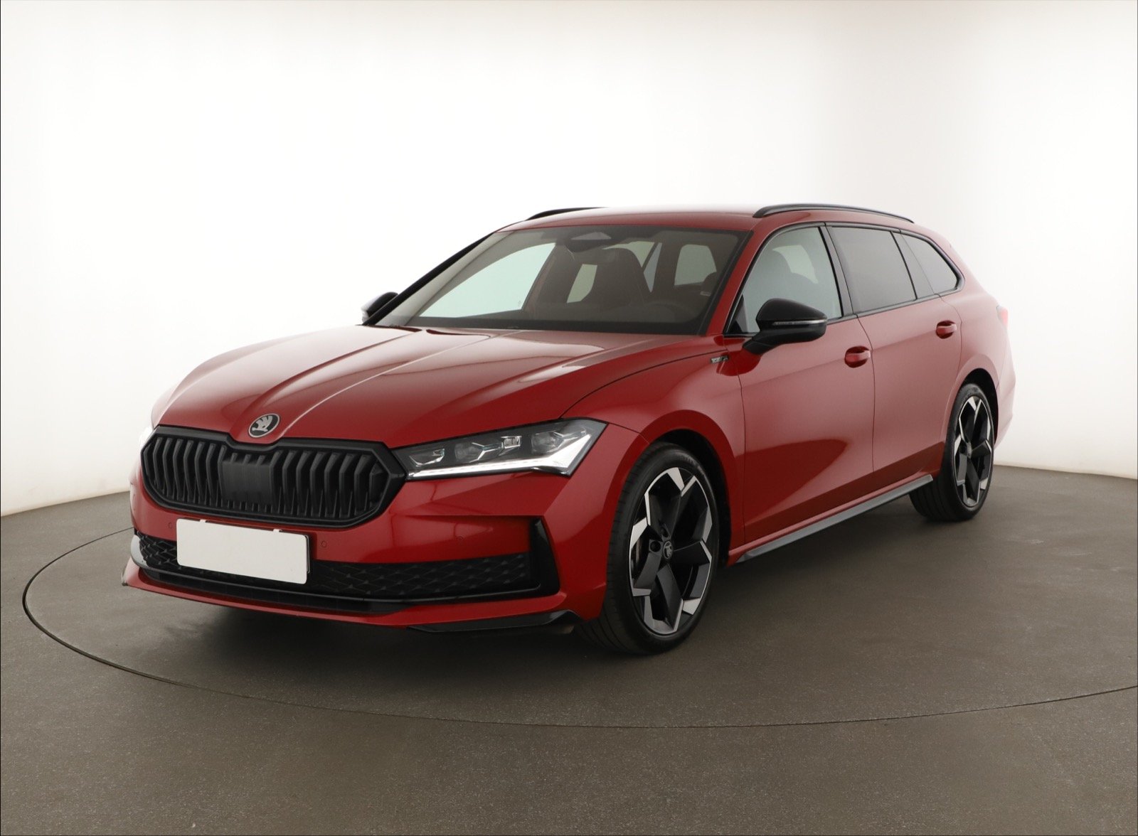 Škoda Superb - 2025
