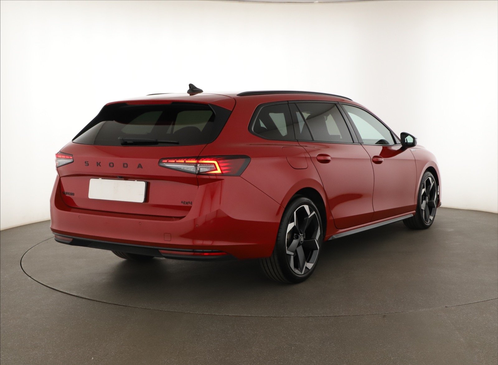 Škoda Superb - 2025