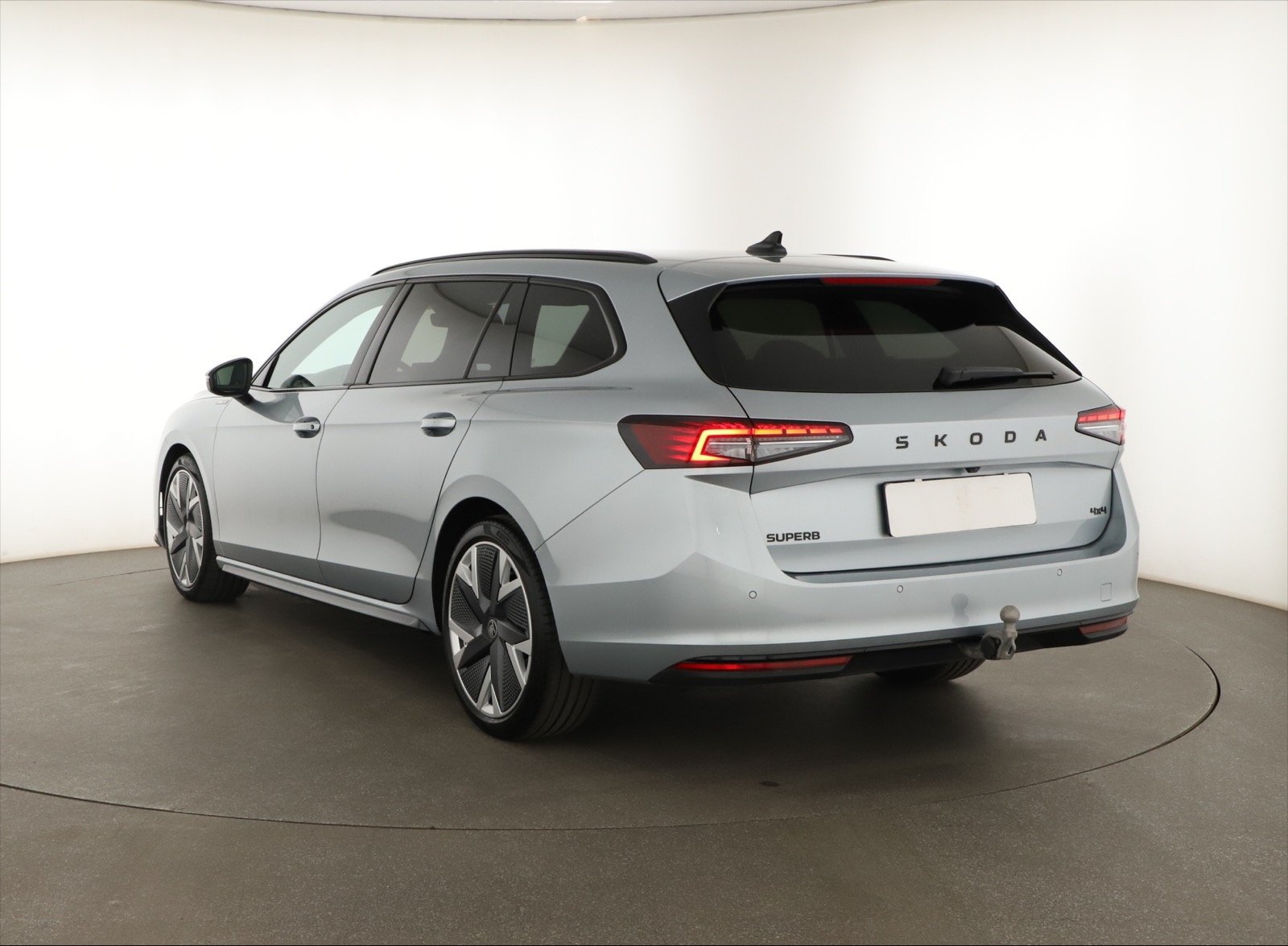 Škoda Superb - 2025