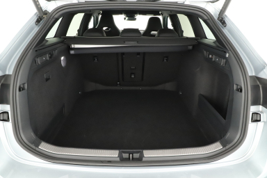 Škoda Superb - 2025