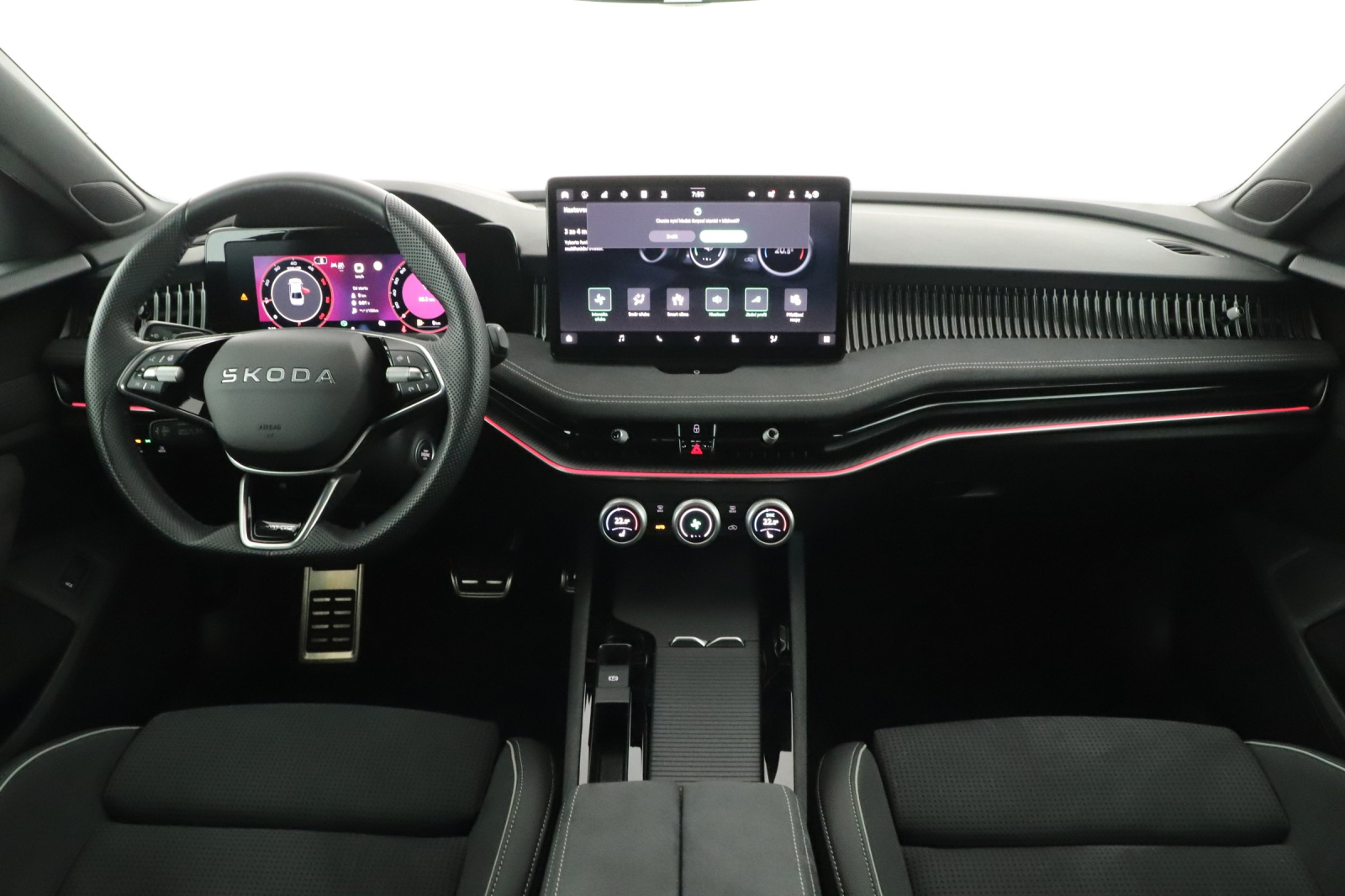 Škoda Superb - 2025