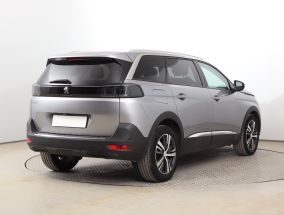 Peugeot 5008 - 2021