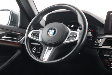 BMW 5 - 2022
