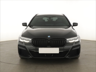 BMW 5 - 2022