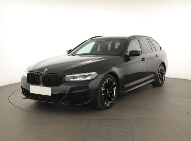BMW 5 - 2022