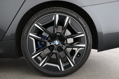 BMW 5 - 2022
