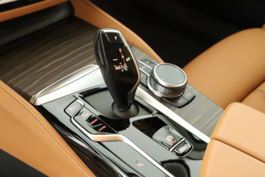 BMW 5 - 2023