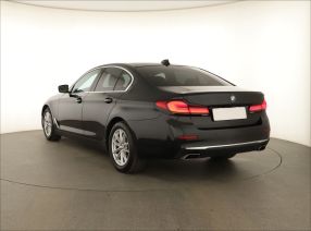BMW 5 - 2023