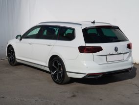 Volkswagen Passat - 2020