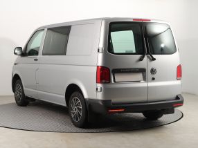 Volkswagen Transporter - 2021