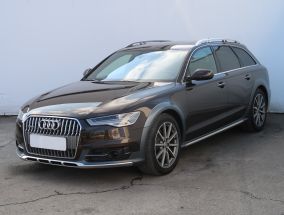 Audi Allroad - 2015