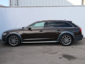 Audi Allroad - 2015