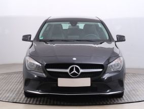 Mercedes-Benz CLA - 2016