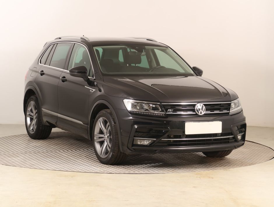 Volkswagen Tiguan - 2019