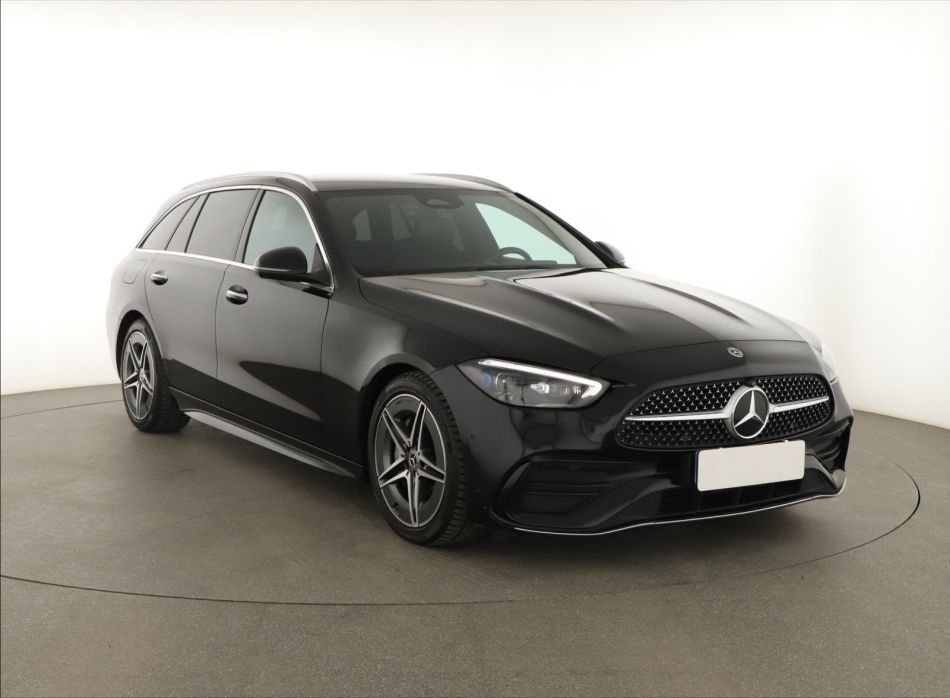 Mercedes-Benz C - 2022
